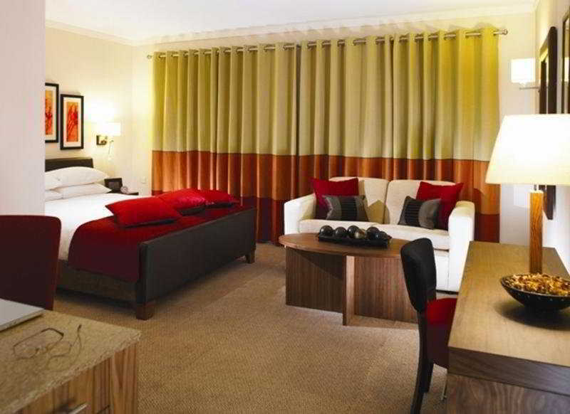 Staybridge Suites Liverpool By Ihg Room photo